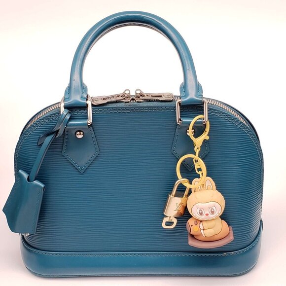 Authentic Louis Vuitton Lock & Key with Unbranded Keychain Labubu Keychain - Picture 3 of 10